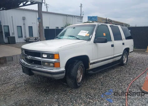1999 Chevrolet Tahoe Lt from USA, damaged, VIN 1GNEC13R4XJ397995